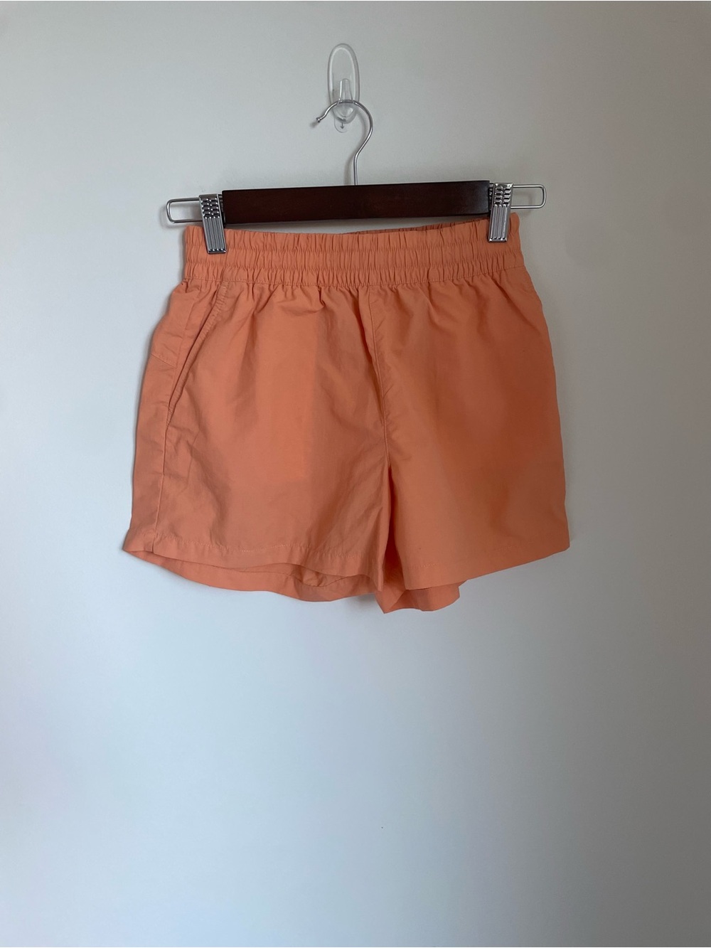 GAP Peach Elastic-Waist Athletic Shorts